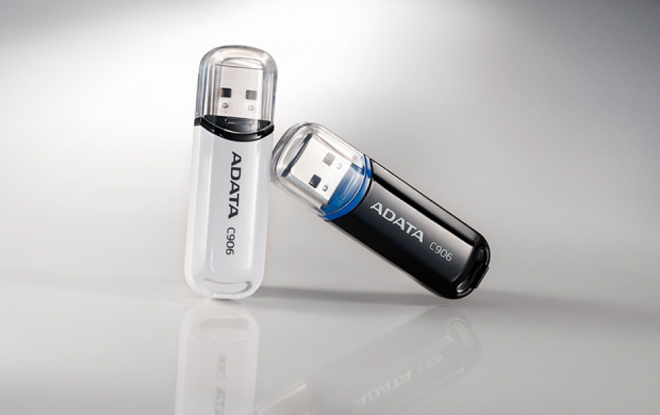 Imagine Stick USB 2.0 32GB ADATA C906 Alb-3