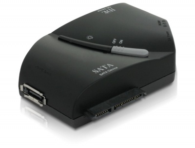 Imagine Adaptor portabil SATA/IDE la eSATA / USB 2.0, Delock 61511