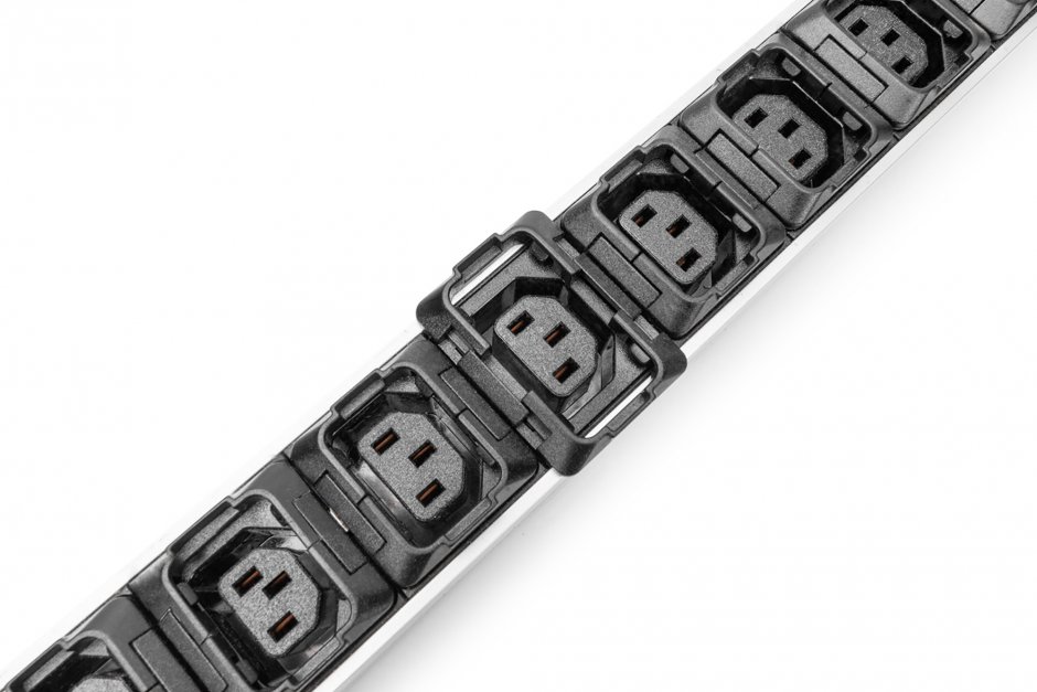 Imagine Prelungitor PDU IEC 60309 16A la 24 x C13 + 3 x C19 3m, Digitus DN-95452