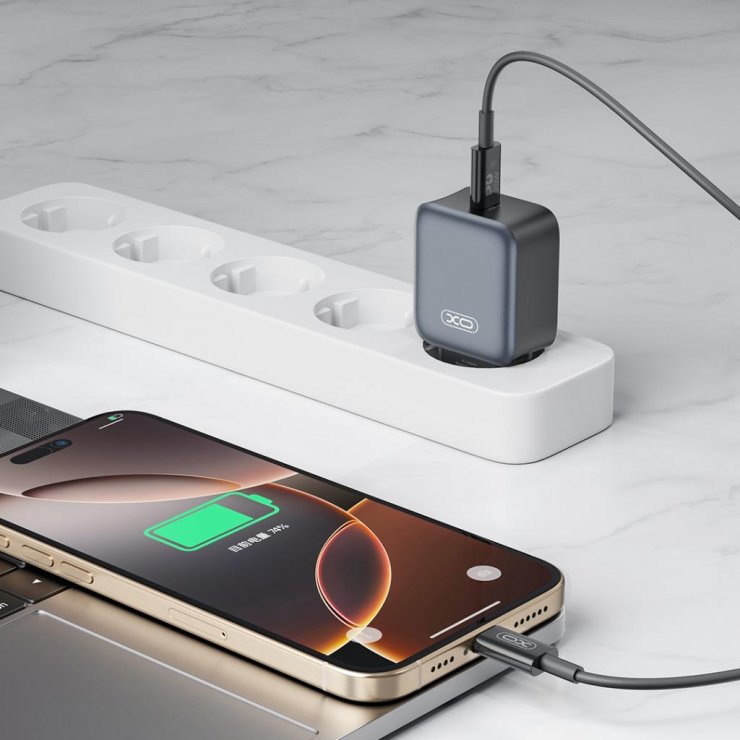 Imagine Incarcator priza USB-C 30W + cablu USB C-Lightning Negru, XO L155